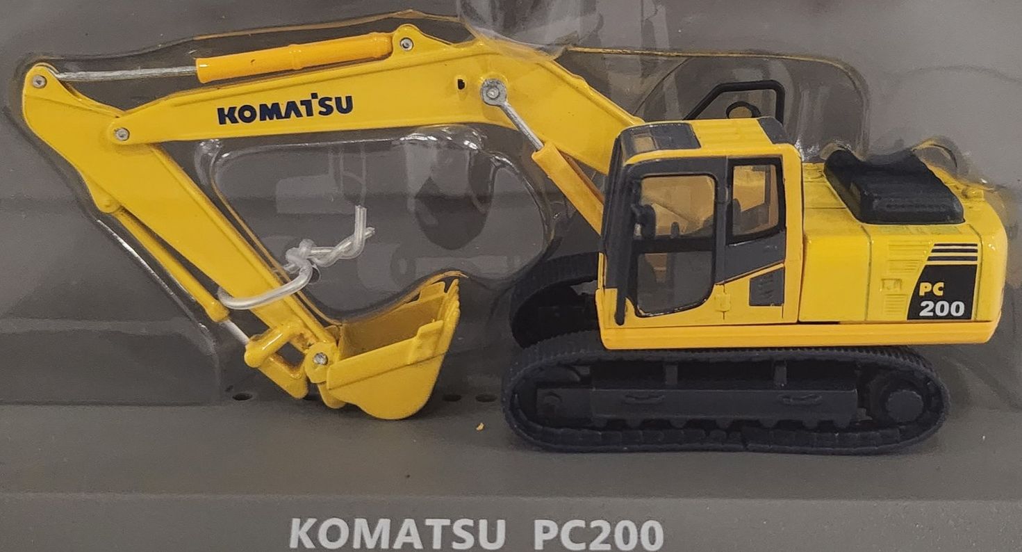 MAG Komatsu PC 200 Earthmoving machines in 1:72 scale