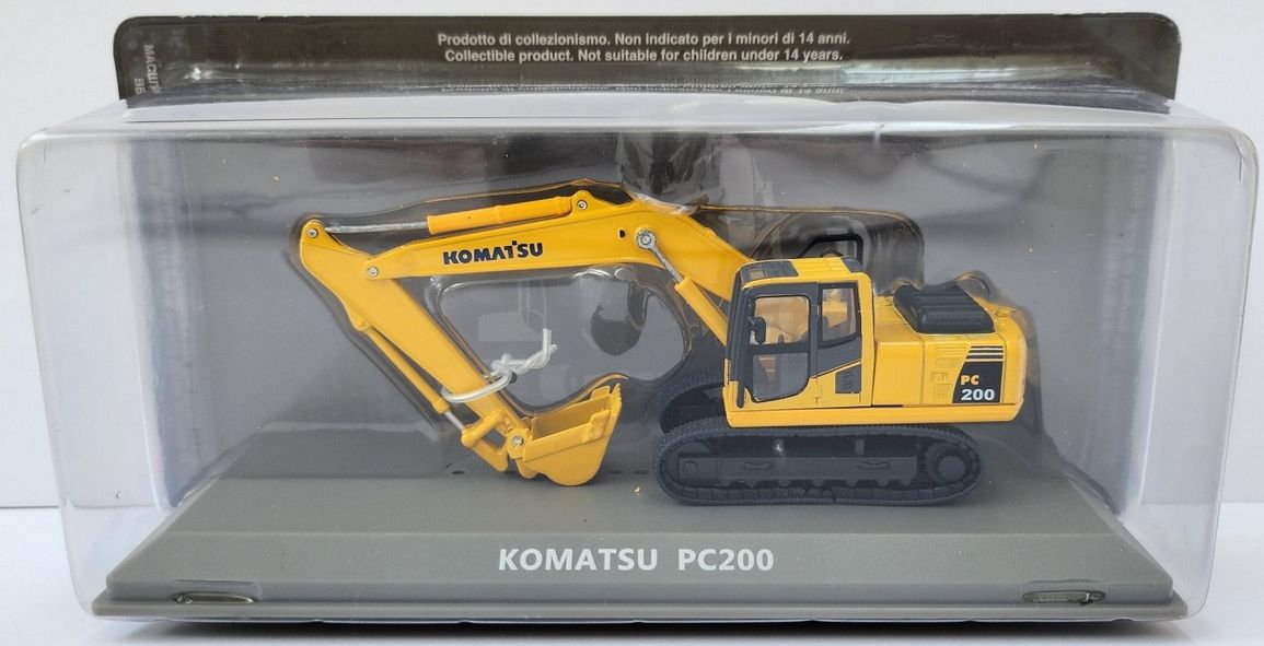 MAG Komatsu PC 200 Earthmoving machines in 1:72 scale