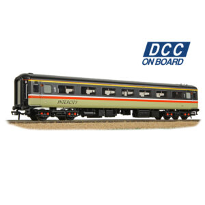 Bachmann 39-653ADC BR Mk2F FO First Open BR InterCity (Swallow) - OO Gauge