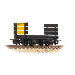 Bachmann Narrow Gauge 393-178 RNAD Flat Wagon with 3-Plank Ends RNAD Dean Hill  - OO9 Gauge