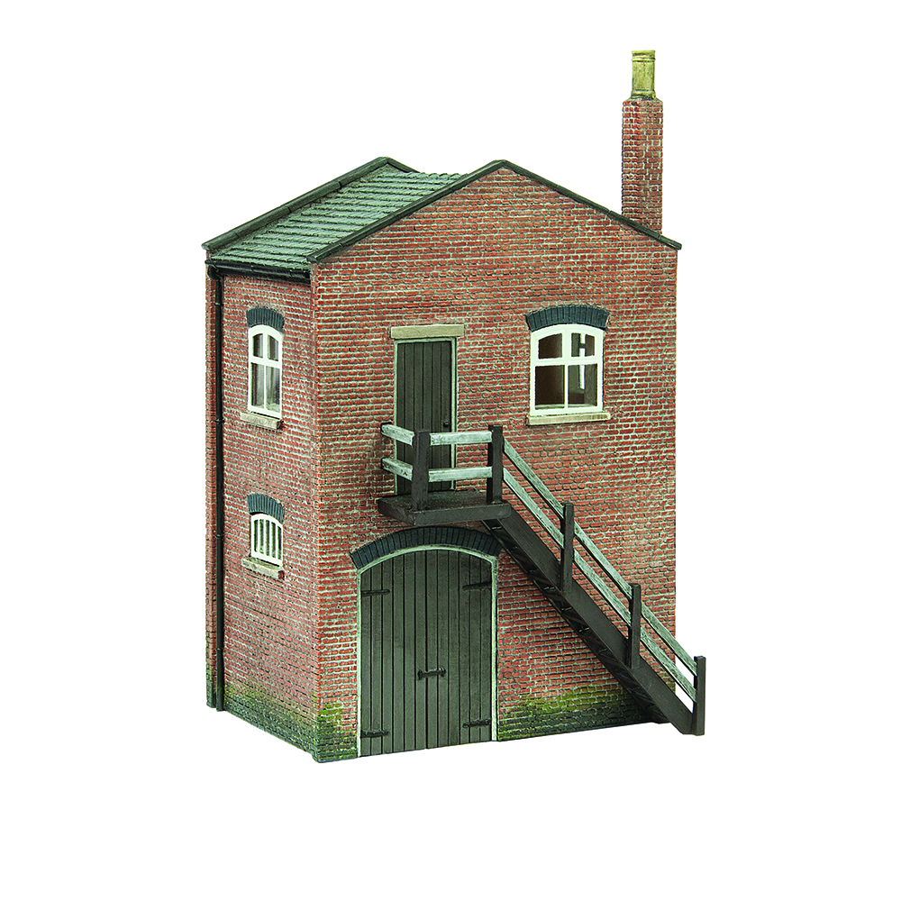 Bachmann Scenecraft 44-0130 Lucston Shed and Stores - 1:76 Gauge
