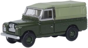 Oxford Diecast 120LAN2011 Land Rover Series 2 LWB Canvas Bronze Green - 1:120 Scale