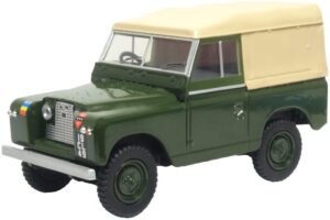 Oxford Diecast 43LR2S006 Land Rover Series II SWB Canvas REME  - 1:43 Scale