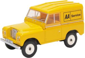 Oxford Diecast 43LR3S002 Land Rover Series III SWB Hard Top AA  - 1:43 Scale