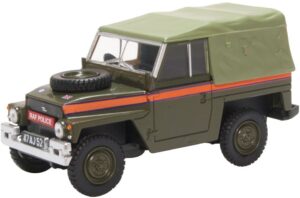 Oxford Diecast 43LRL007 Land Rover Lightweight Canvas RAF Police  - 1:43 Scale