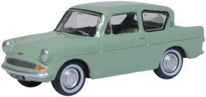 Oxford Diecast 76105010 Ford Anglia Spruce Green  - 1:76 Scale