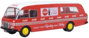 Oxford Diecast 76BMC005CC BMC Mobile Unit Coca Cola  - 1:76 Scale