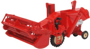 Oxford Diecast 76CHV001 Combine Harvester Red  - 1:76 Scale