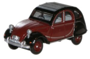 Oxford Diecast 76CT001 Citroen 2CV - Charleston Maroon/Black  - 1:76 Scale