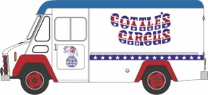 Oxford Diecast 76CWT008 Commer Walk Thru Gerry Cottles Circus  - 1:76 Scale