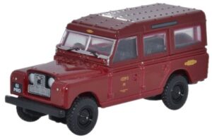Oxford Diecast 76LAN2010 Land Rover S2 SW - British Railways  - 1:76 Scale