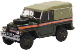Oxford Diecast 76LRL007 Land Rover Lightweight Canvas RAF Police  - 1:76 Scale