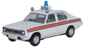 Oxford Diecast 76MAR004 Morris Marina - Cheshire Police  - 1:76 Scale