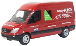 Oxford Diecast 76MSV005 Mercedes Sprinter Parcelforce  - 1:76 Scale