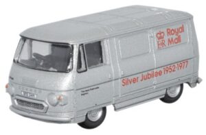 Oxford Diecast 76PB003 Commer PB Van - Royal Mail(Silver Jubilee)  - 1:76 Scale