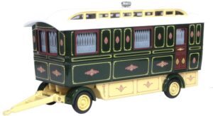 Oxford Diecast 76SCV002 Showmans Caravan Green  - 1:76 Scale
