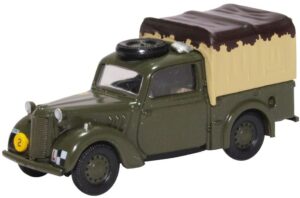 Oxford Diecast 76TIL011 Austin Tilly No.1 MTTC. Camberley 1945 Subaltern Princess Elizabeth - 1:76 Scale