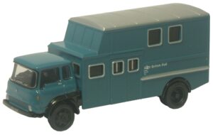 Oxford Diecast 76TK009 Bedford TK Crew Bus British Rail Scottish  - 1:76 Scale