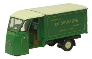 Oxford Diecast 76WE008 W & E Bakery Van - Birmingham Co-Op  - 1:76 Scale