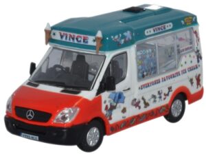 Oxford Diecast 76WM005 Whitby Mondial Ice Cream - Vinces  - 1:76 Scale