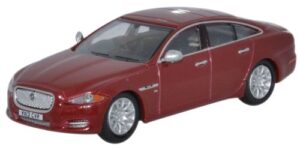 Oxford Diecast 76XJ003 Jaguar XJ Saloon - Carnelian Red  - 1:76 Scale