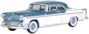 Oxford Diecast 87CNY55004 Chrysler New Yorker Deluxe Coupe St. Regis 1955 Jade Green/Platinum - 1:87 Scale