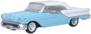 Oxford Diecast 87OC57002 Oldsmobile 88 Convertible 1957 (Roof Up) Banff Blue/Alcan White - 1:87 Scale
