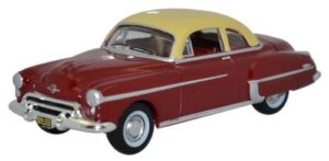 Oxford Diecast 87OR50001 Oldsmobile Rocket 88 Coupe 1950 Red/Cream  - 1:87 Scale