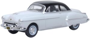 Oxford Diecast 87OR50005 Oldsmobile Rocket 88 Marol Grey/Black Coupe 1950 - 1:87 Scale
