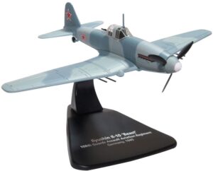 Oxford Diecast AC093 Ilyushin il-10  - 1:72 Scale