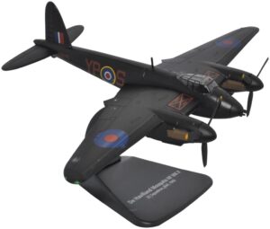 Oxford Diecast AC102 DH Mosquito 23 Squadron RAF 1943  - 1:72 Scale