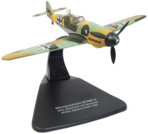 Oxford Diecast AC114 Messerschmitt Bf 109F-4/Trop104-Victory Ace Eberhard von Boremski - 1:72 Scale