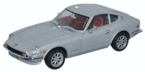 Oxford Diecast DAT003 Datsun 240Z - Silver  - 1:43 Scale