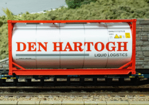 C-Rail Den Hartogh 20ft tank OO gauge