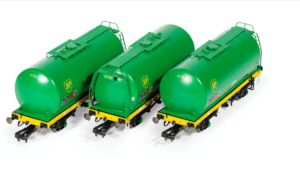 R BP TTA Tanker Wagons Triple Pack PM