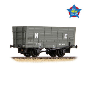 Graham Farish 373-376A LNER D12 Coal Hopper LNER Grey - N Gauge