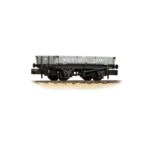 Graham Farish 377-509 3 Plank Wagon 'Mountsorrel Granite' Grey - N Gauge