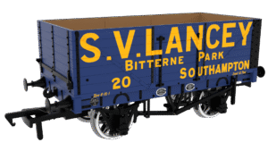 Rapiodo 967259 S.V. Lancey (7-plank, side and end doors) - OO Gauge