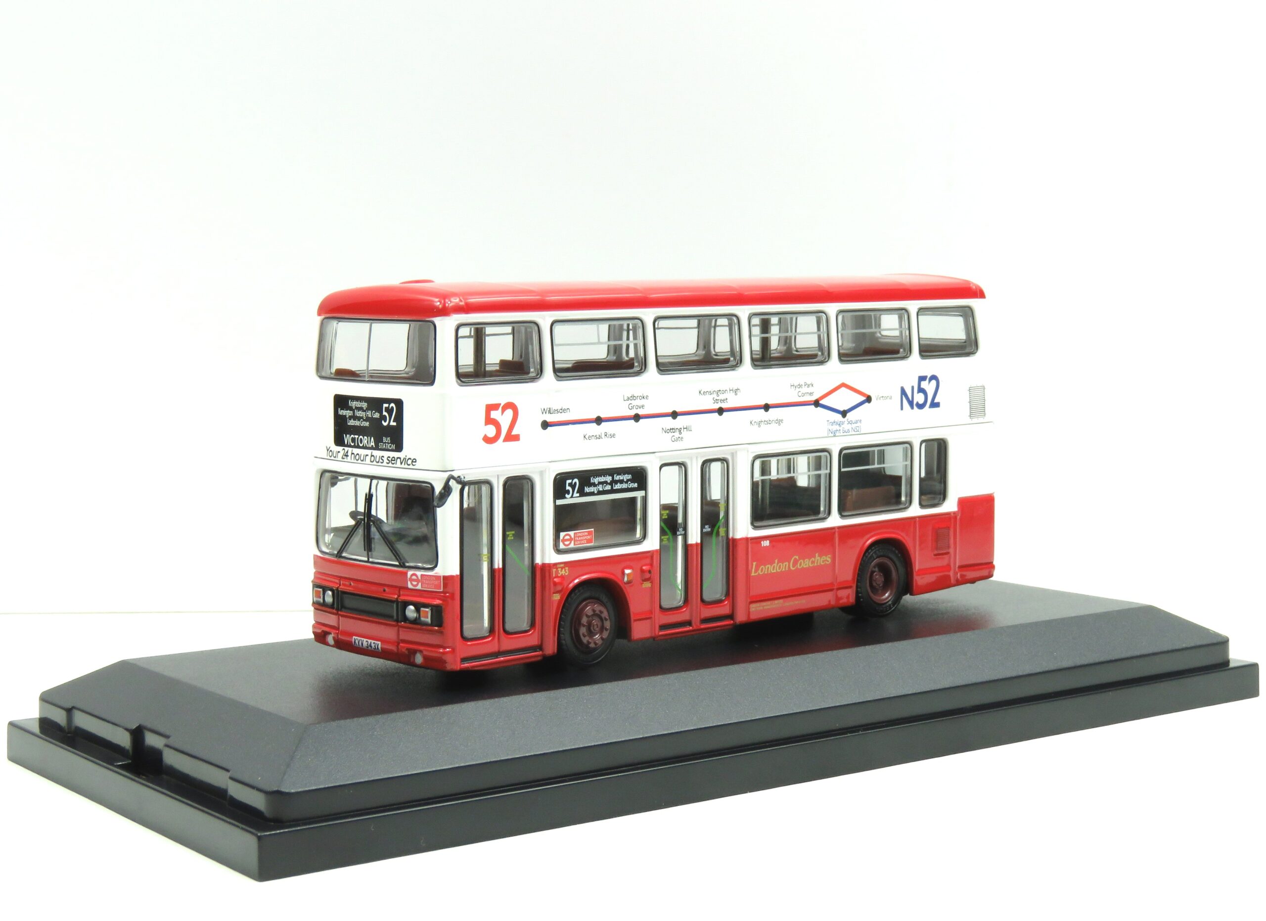 EFE Road E28831 - Leyland Titan B15 London Coaches T343 Route 52 Victoria Bus Station - 1:76 Scale