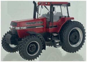 Britains BRI 43416MD Case IH Magnum 7140 Magnum Demo - 1:32 Scale