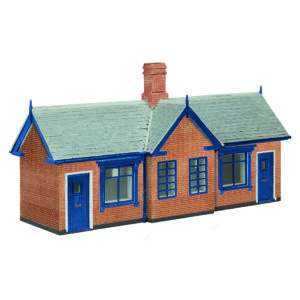 Scenecraft 44-1024B Transport Cottages - Brick & Blue - 1:76 (OO) Gauge