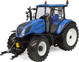 Universal Hobbies UNI 6360 New Holland T5.120 Electrocommand 2022 - 1:32 Scale