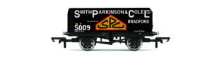 Hornby R60306 Smith Parkinson & Cole Ltd 7 Plank Wagon No5009 - OO Gauge