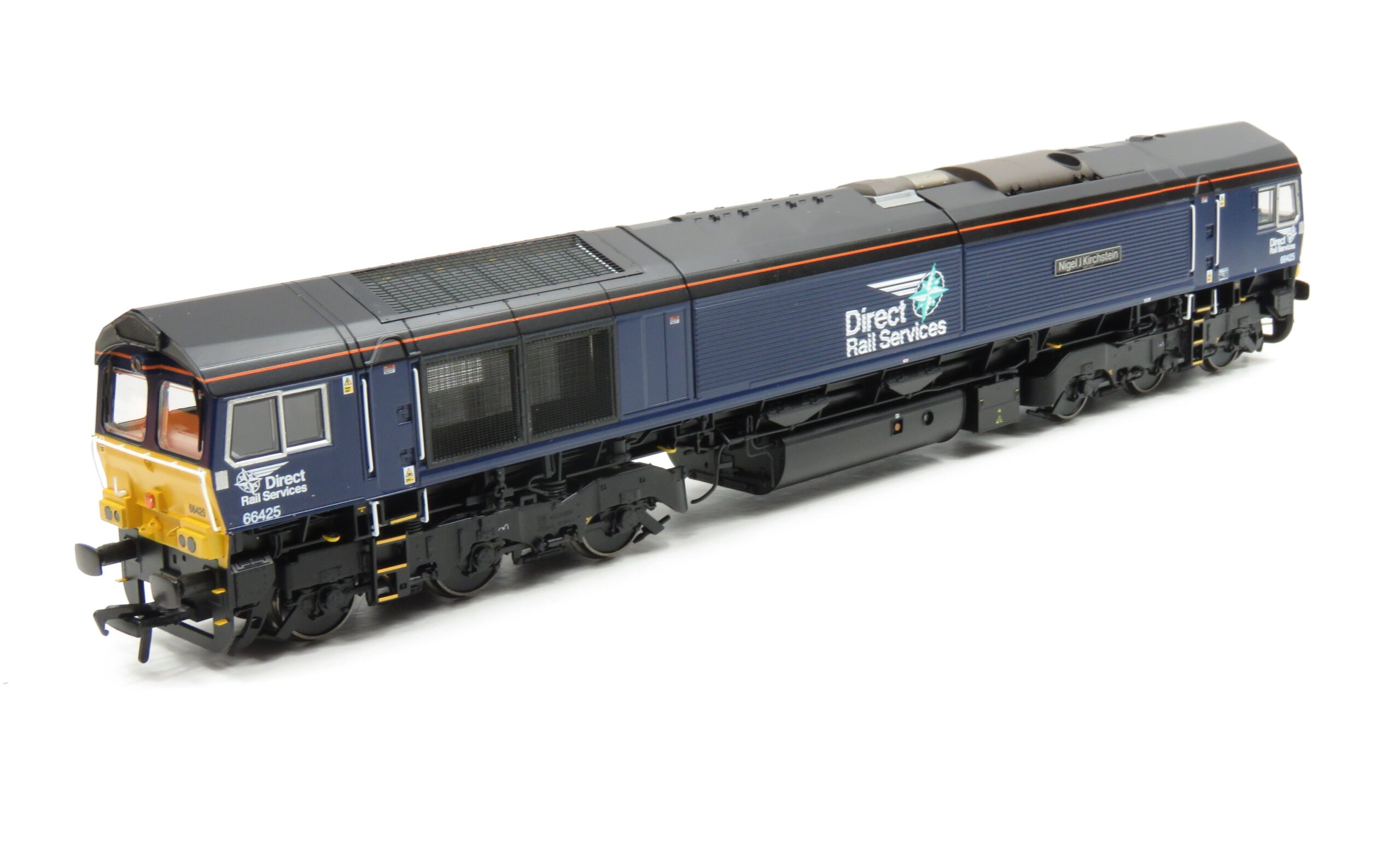 Bachmann RR66425 Class 66/4 66425 DRS Nigel J Kirchstein - OO Gauge - Re-worked