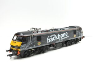 Bachmann Class 90 - 90039 Backbone livery with Freightliner Logos applied OO Gauge