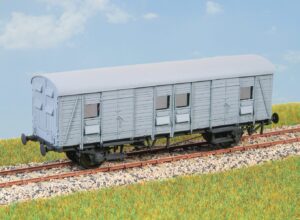 PARKSIDE PC39 OO/HO SR CCT Parcels Van