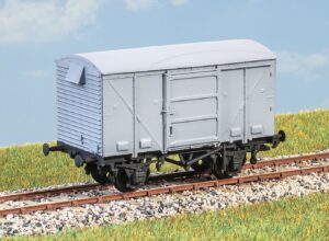 PARKSIDE PC42 OO/HO BR 12 Ton Fruit Van