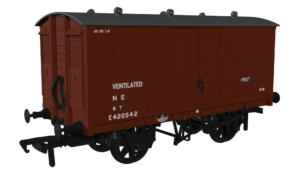Rapido Trains 930013 GNR 8 Ton Van – BR No.E420542 OO Gauge