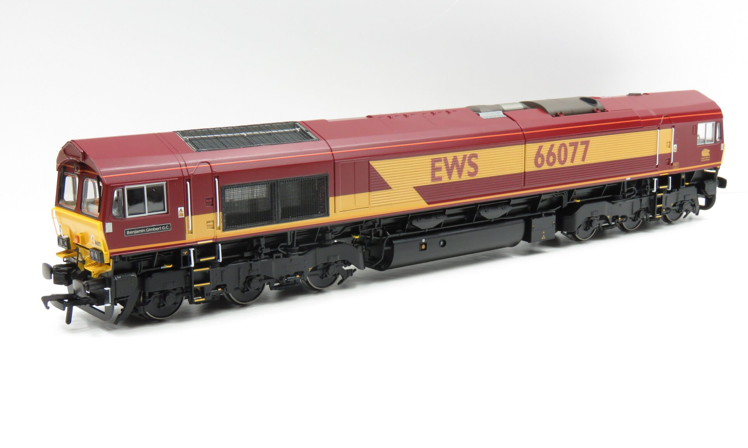Bachmann Class 66/0 66077 EWS Benjamin Gimbert - Re-worked - OO Gauge