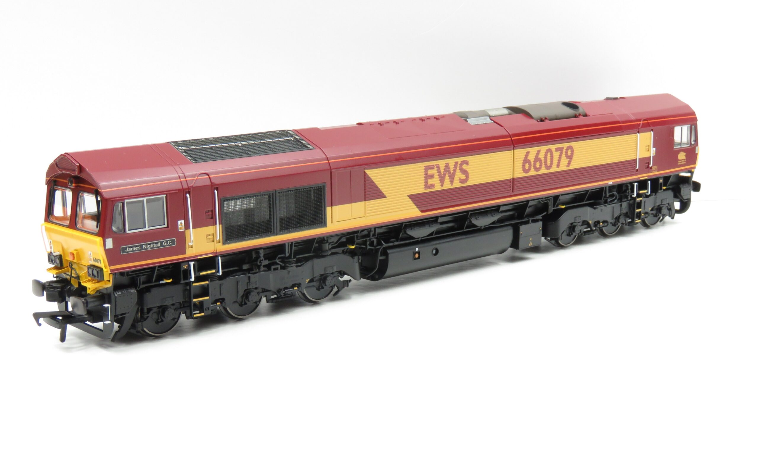 Bachmann Class 66/0 66079 EWS James Nightall - Re-worked - OO Gauge